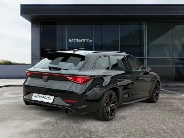 CUPRA Leon