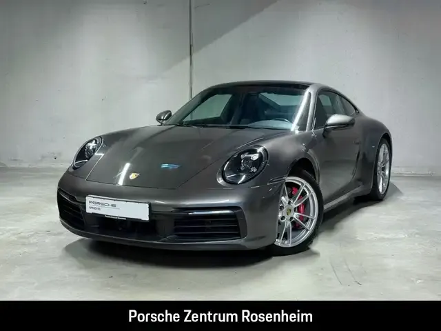 Porsche 992