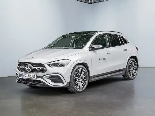 Mercedes-Benz GLA 200