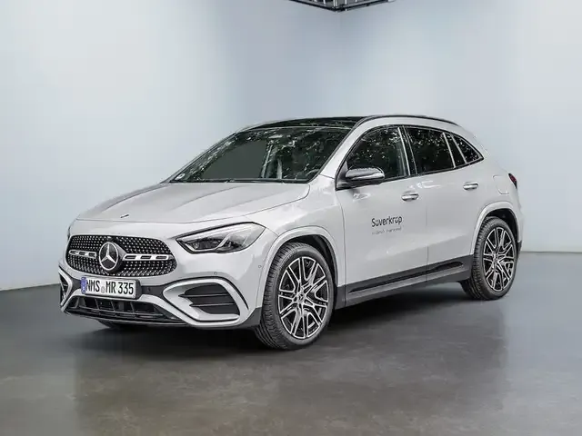 Mercedes-Benz GLA 200