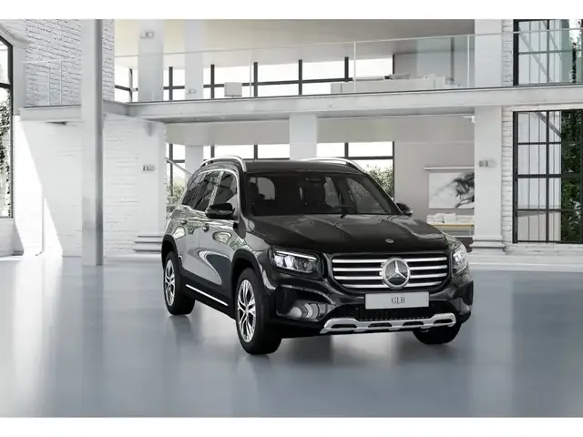Mercedes-Benz GLB 220