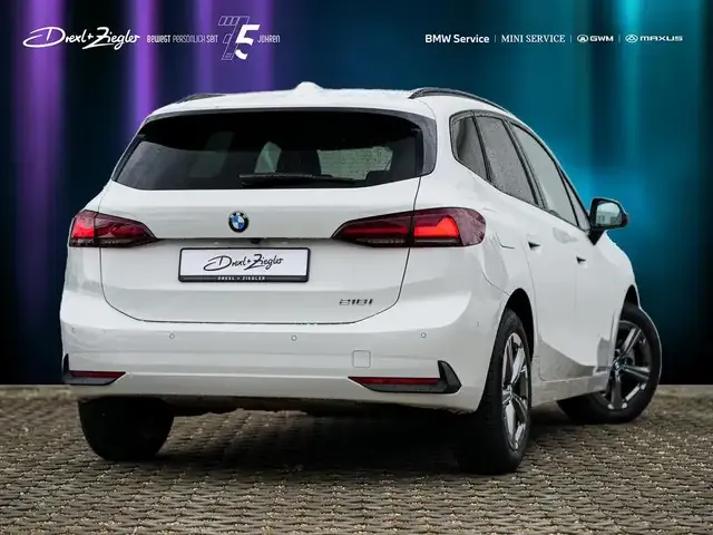 BMW 218