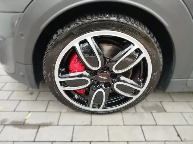 MINI John Cooper Works Cabrio