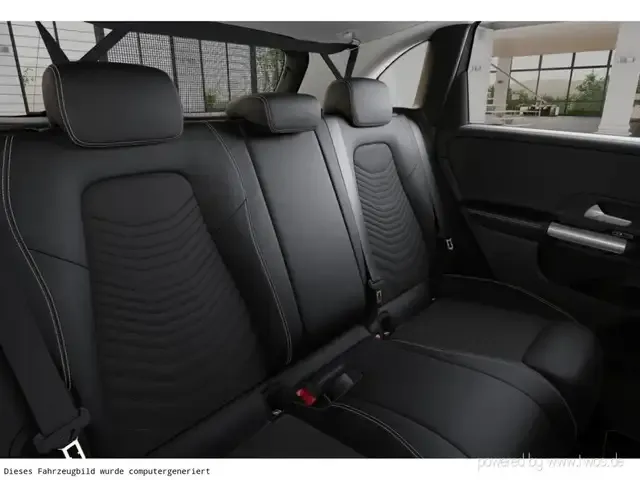 Mercedes-Benz B 180