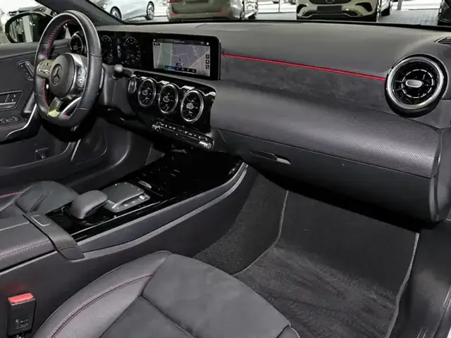 Mercedes-Benz A 250