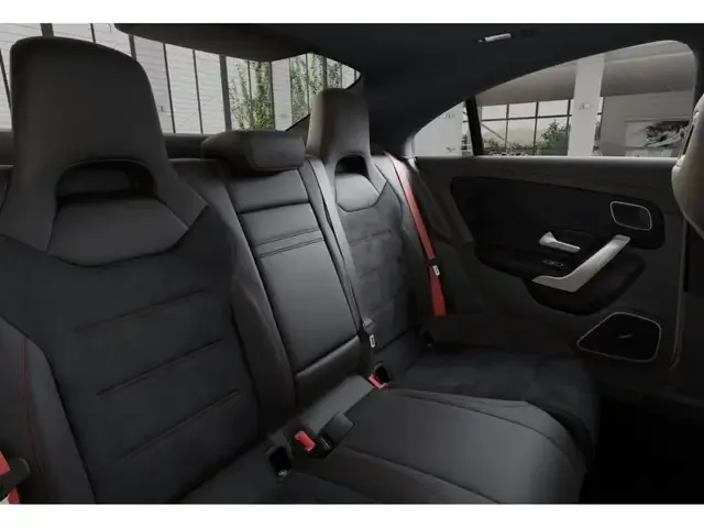 Mercedes-Benz CLA 45 AMG