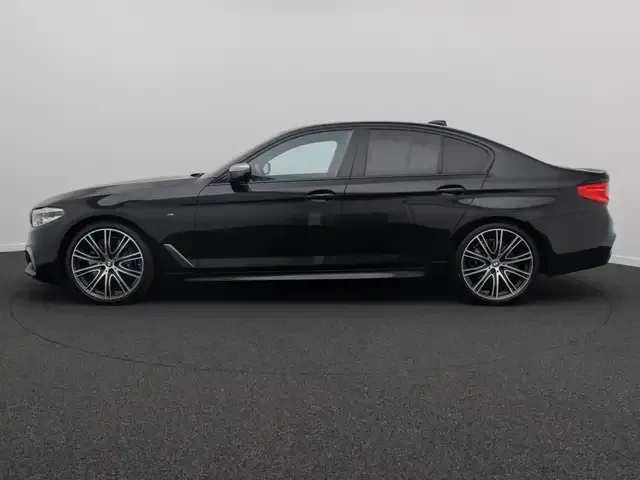 BMW 550