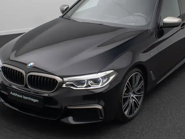 BMW 550