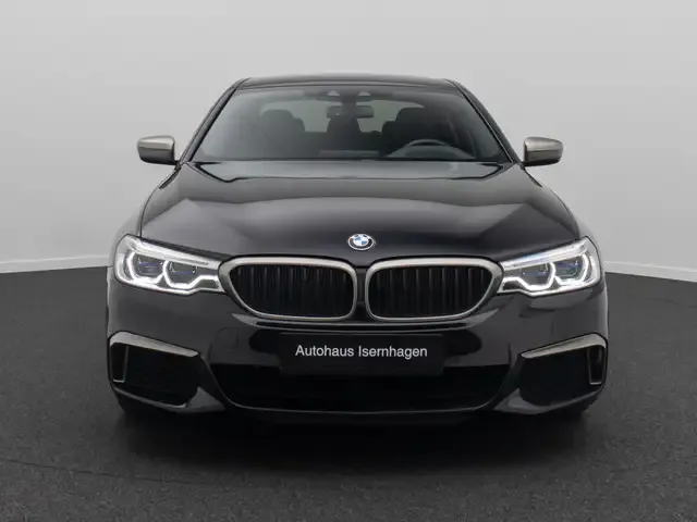 BMW 550