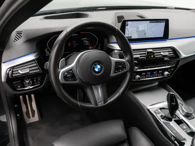 BMW 550