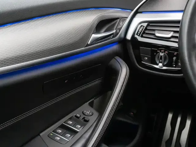 BMW 550