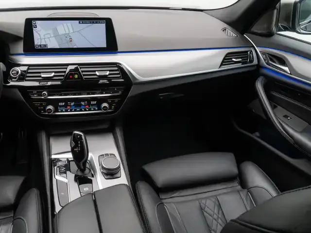 BMW 550
