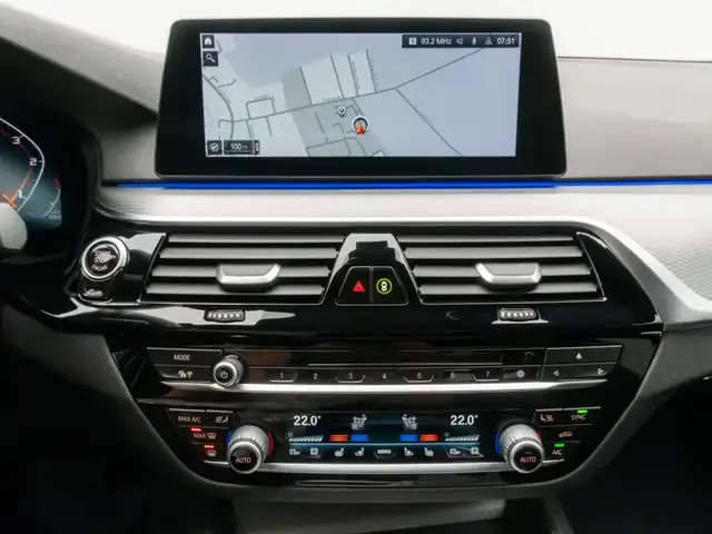 BMW 550