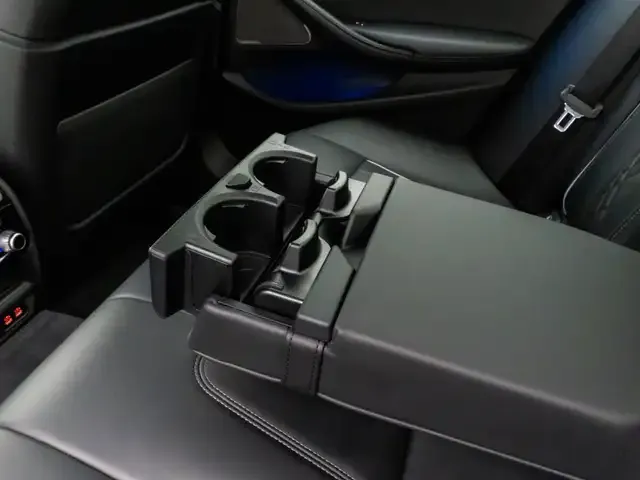 BMW 550