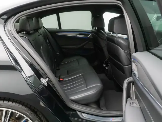 BMW 550