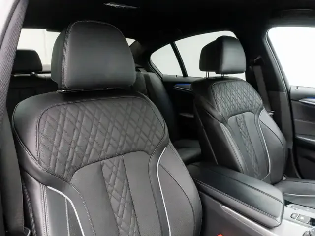 BMW 550