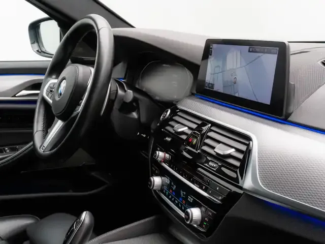 BMW 550