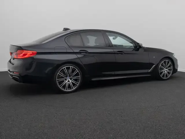 BMW 550