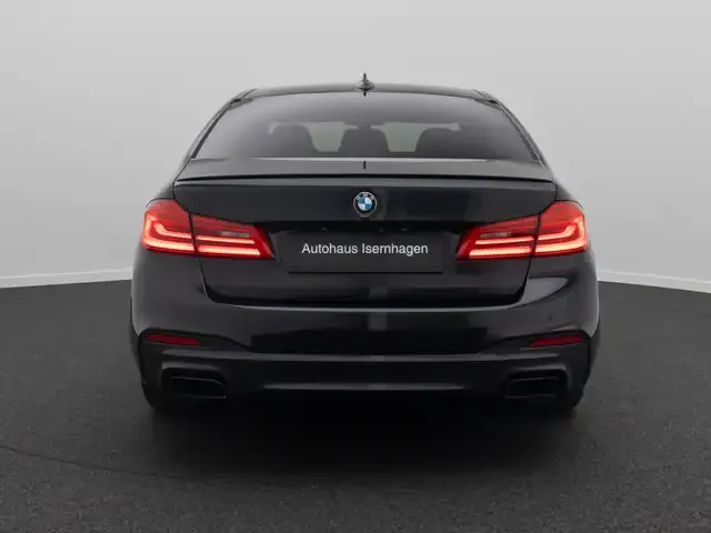 BMW 550