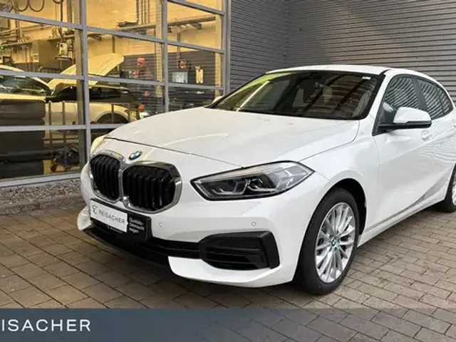 BMW 120