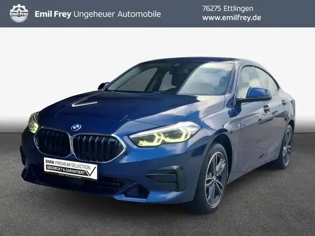 BMW 220