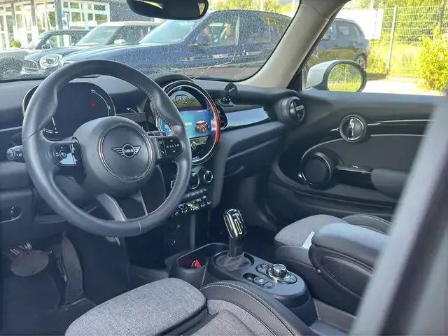 MINI Cooper SE
