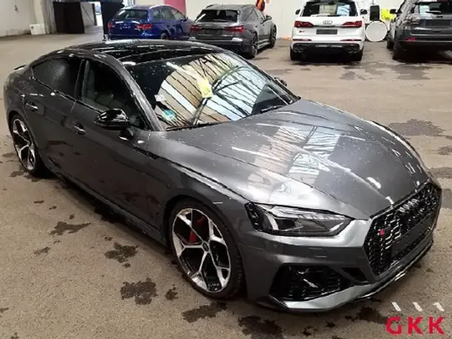 Audi RS5