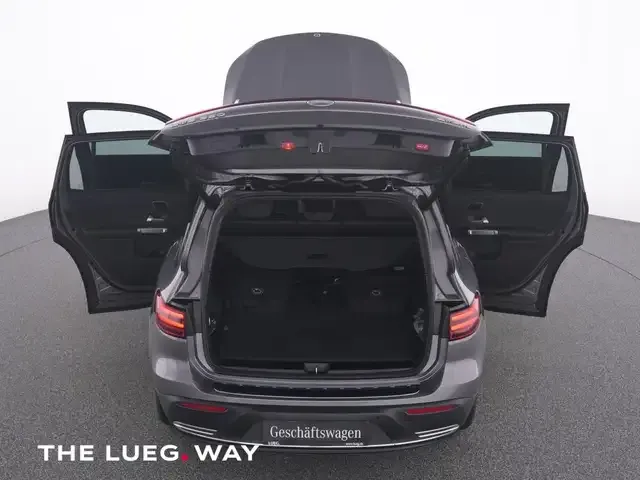 Mercedes-Benz EQB 350