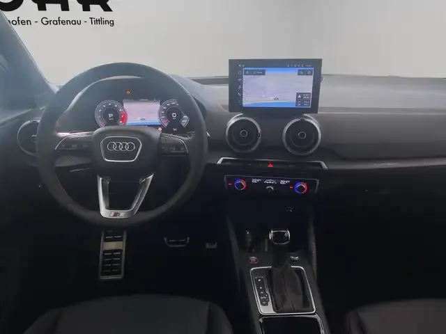 Audi SQ2