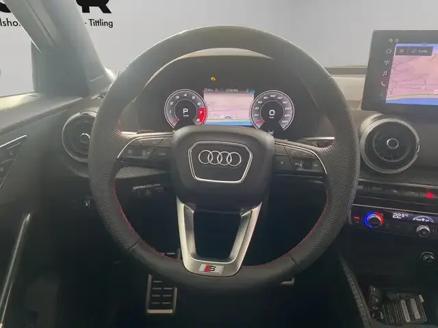 Audi SQ2
