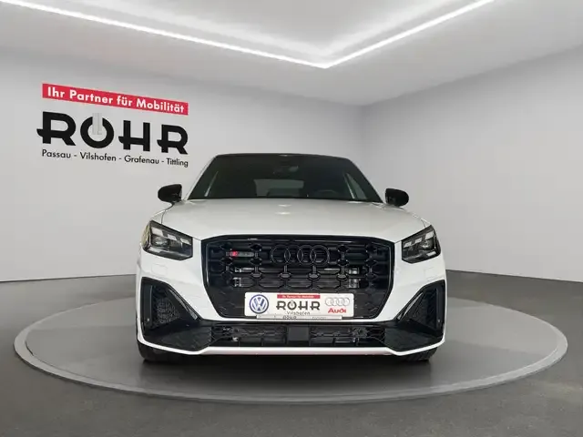 Audi SQ2