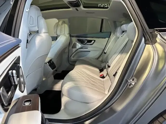 Mercedes-Benz EQS