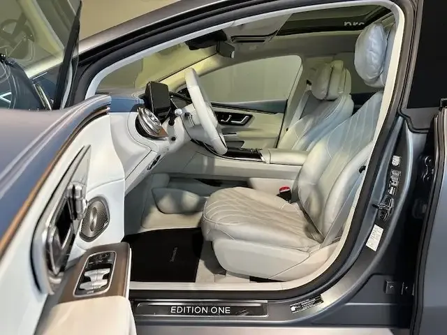 Mercedes-Benz EQS