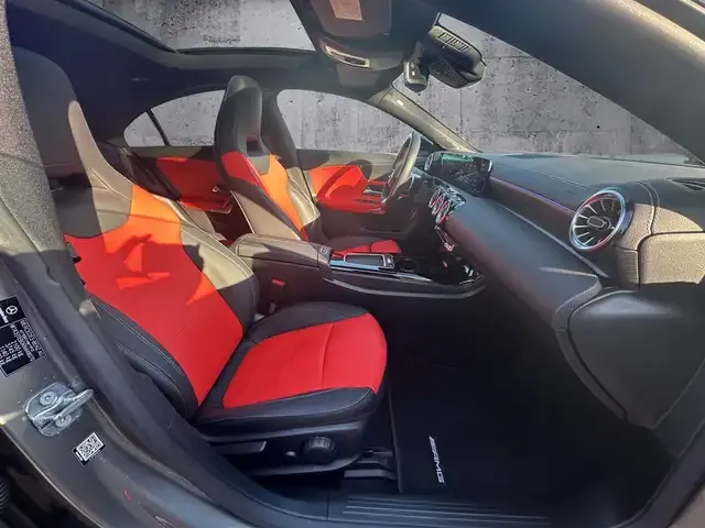 Mercedes-Benz CLA 220