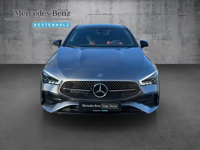 Mercedes-Benz CLA 220