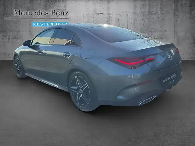 Mercedes-Benz CLA 220