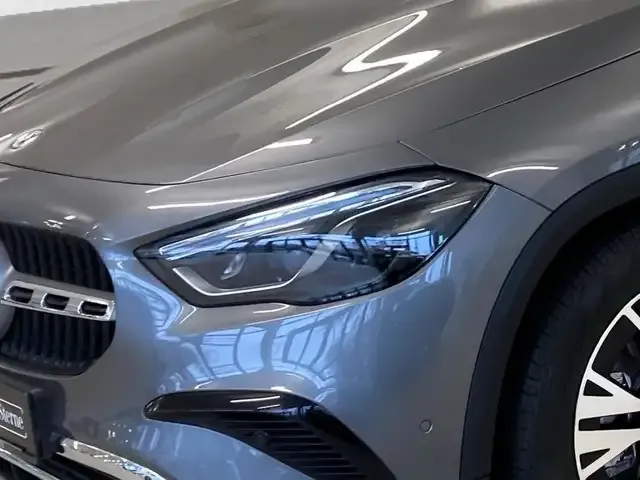 Mercedes-Benz GLA 180