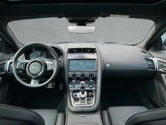 Jaguar F-Type
