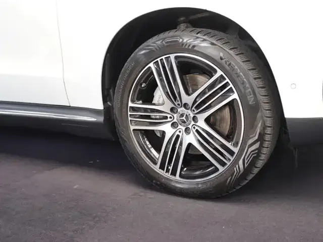 Mercedes-Benz EQC 400