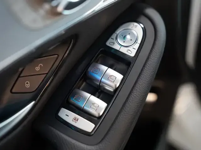 Mercedes-Benz EQC 400