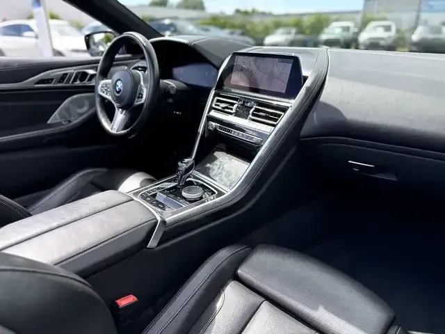 BMW 840