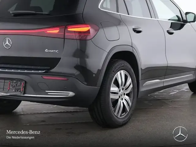 Mercedes-Benz EQA 300