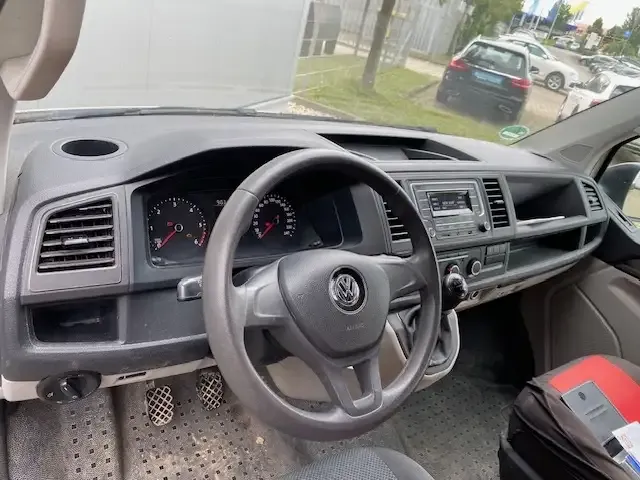 Volkswagen T6 Transporter