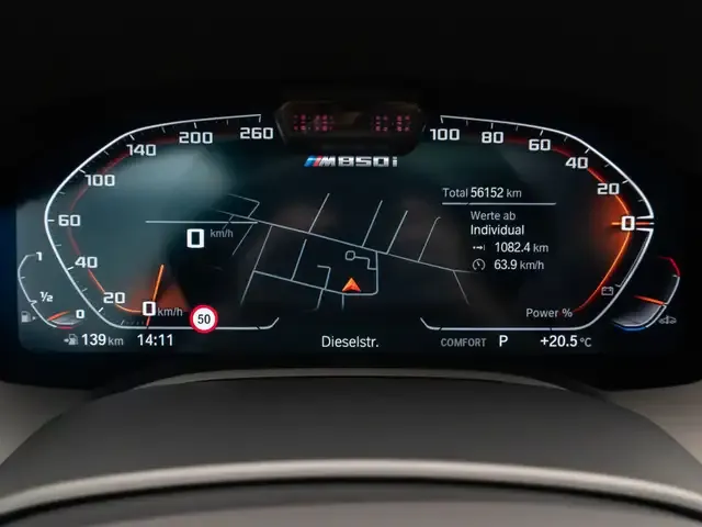 BMW M850