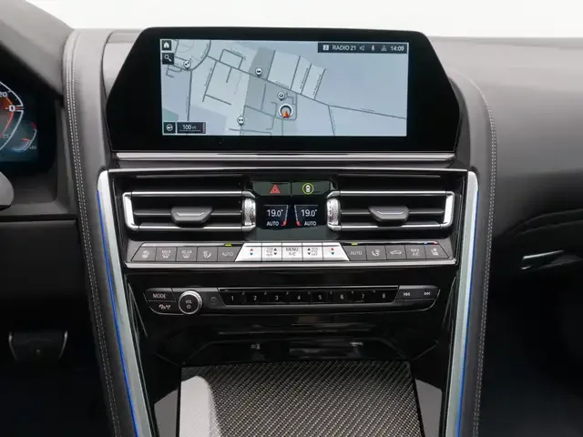 BMW M850