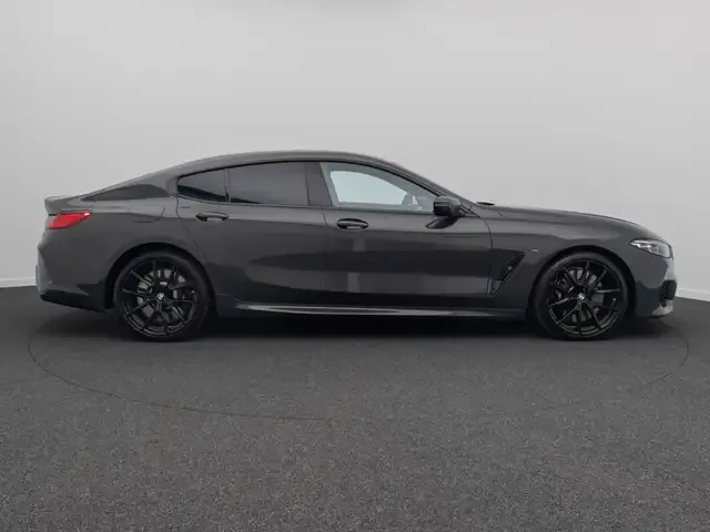 BMW M850