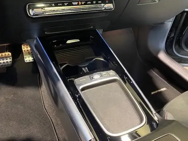 Mercedes-Benz GLA 220