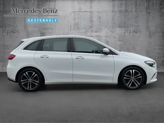 Mercedes-Benz B 220