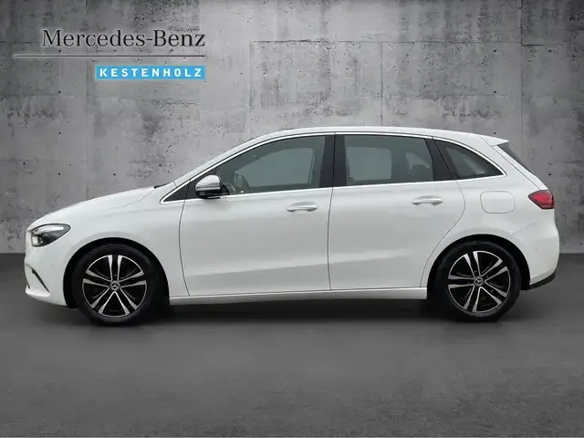 Mercedes-Benz B 220