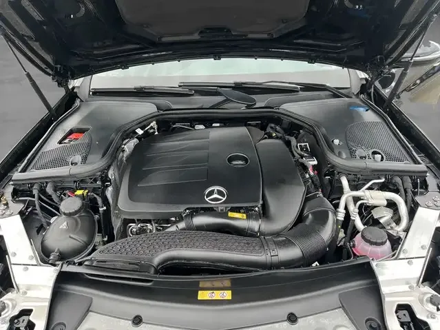 Mercedes-Benz E 200